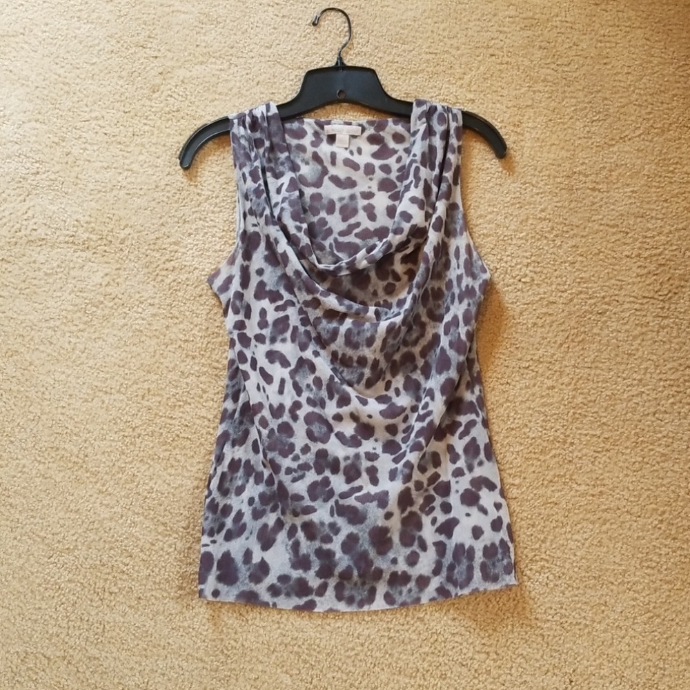 Print tank top.